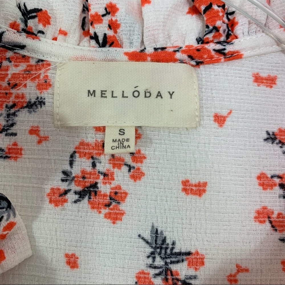 Nordstrom MELLODAY Ruffle Trim Neck Front Button Floral Print Top Size S - Picture 9 of 10